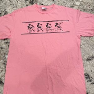 Women’s Pink Mickey Mouse Disney Tee.